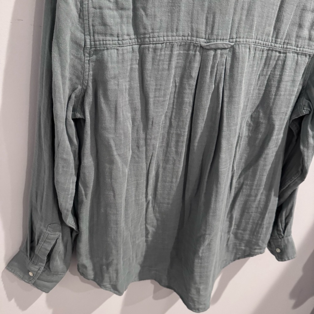 Rails Ellis Cotton Gauze Button Up Shirt in Aloe, Size S - Picture 13 of 13